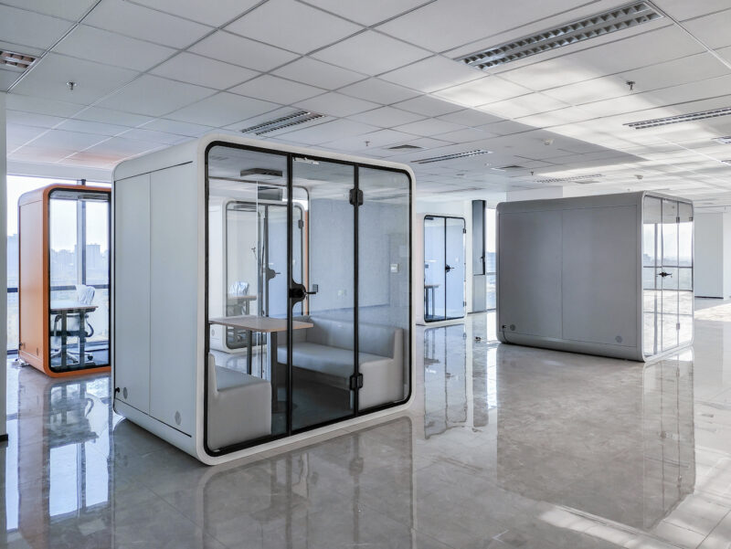 Dynamipod acoustic office pod 8
